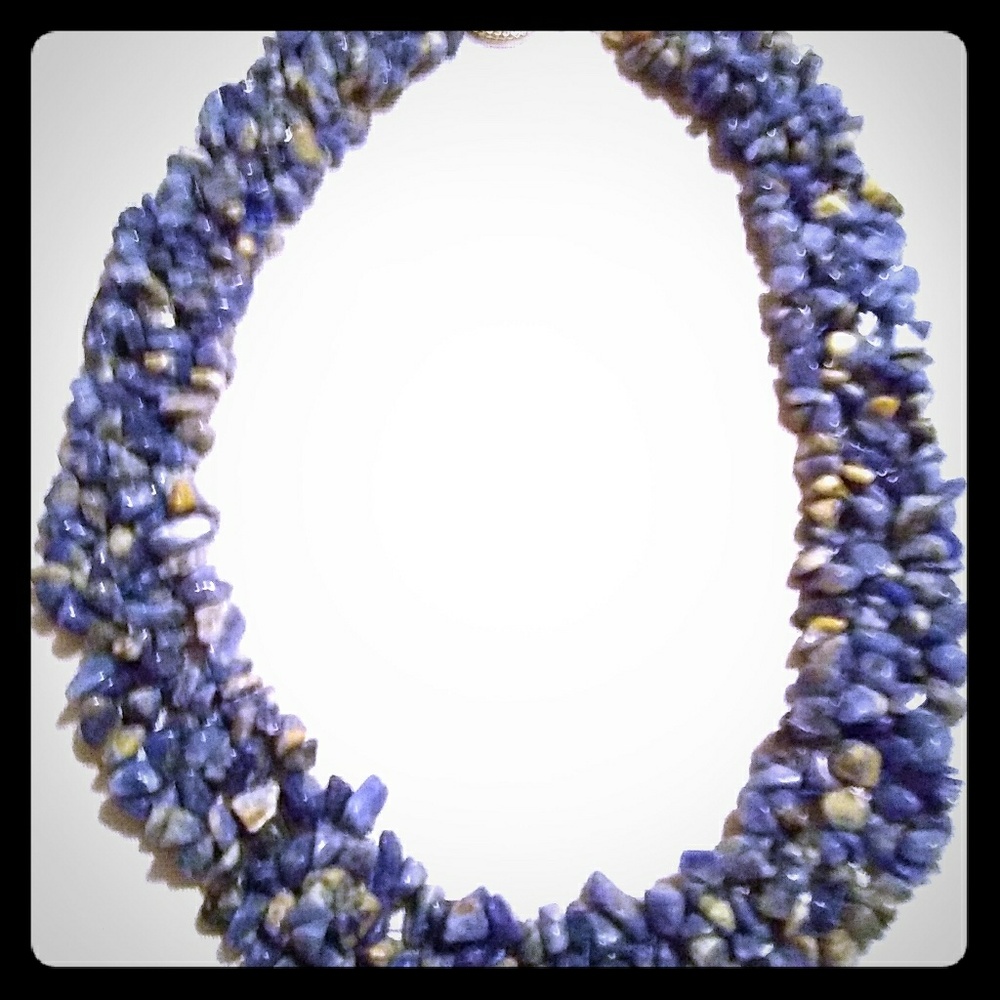 Blue Denim Stone choker necklace.